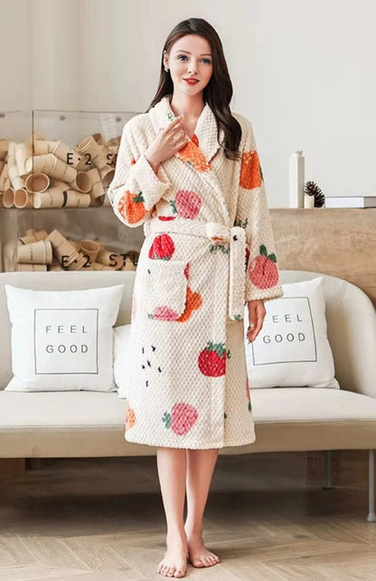 Blanc Cerise Peignoir | POLAIRE studio® BLANC / M